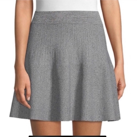 Club Monaco gray knit skirt